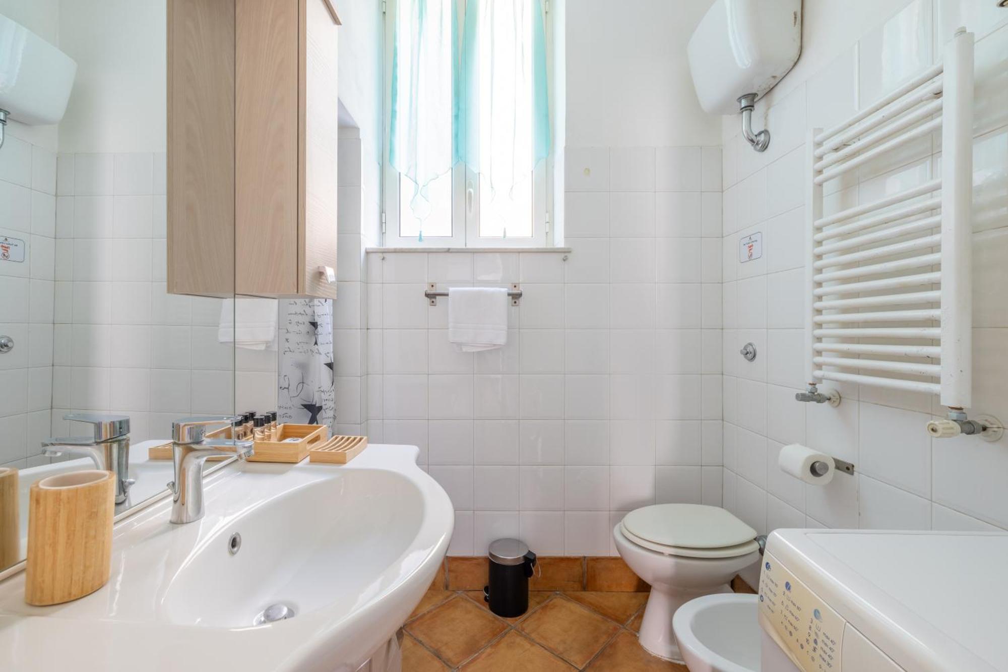 Smart Lodging Urban Рим Экстерьер фото